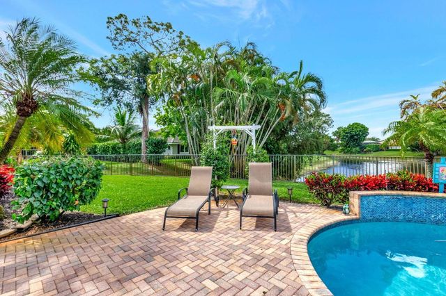 11951 Date Palm Drive, Boynton Beach, FL 33436