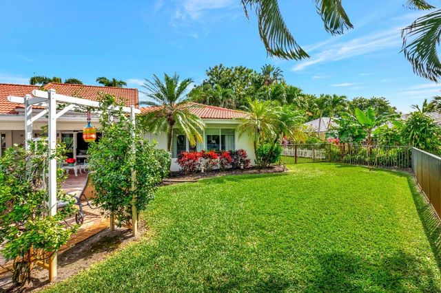 11951 Date Palm Drive, Boynton Beach, FL 33436