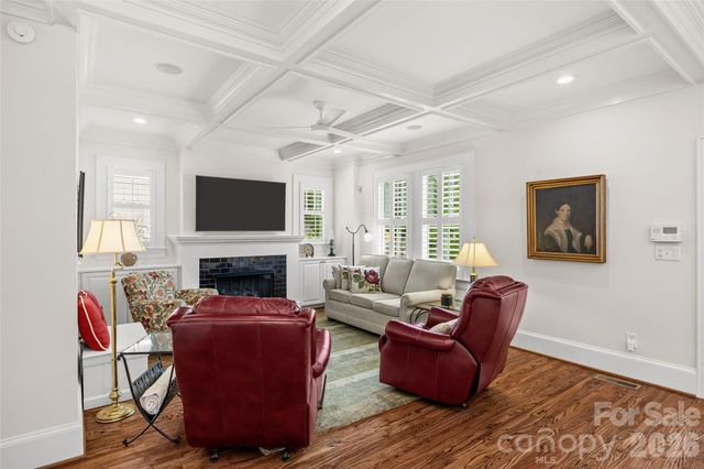 2200 Shenandoah Avenue, Charlotte, NC 28205