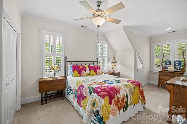2200 Shenandoah Avenue, Charlotte, NC 28205