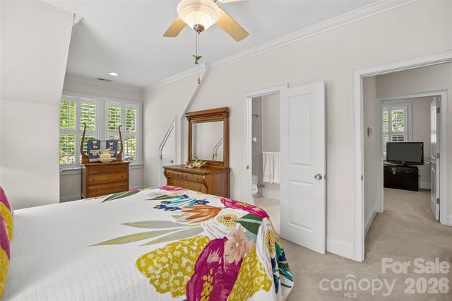 2200 Shenandoah Avenue, Charlotte, NC 28205