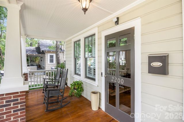 2200 Shenandoah Avenue, Charlotte, NC 28205