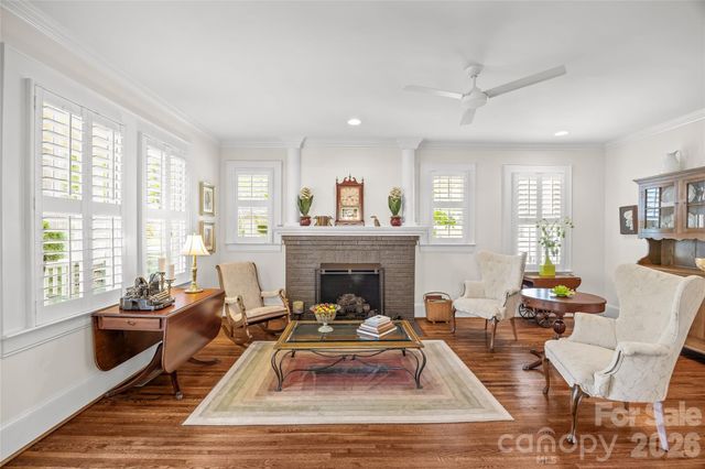 2200 Shenandoah Avenue, Charlotte, NC 28205