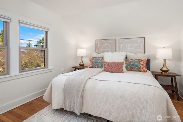 2301 42nd Avenue SW, Seattle, WA 98116