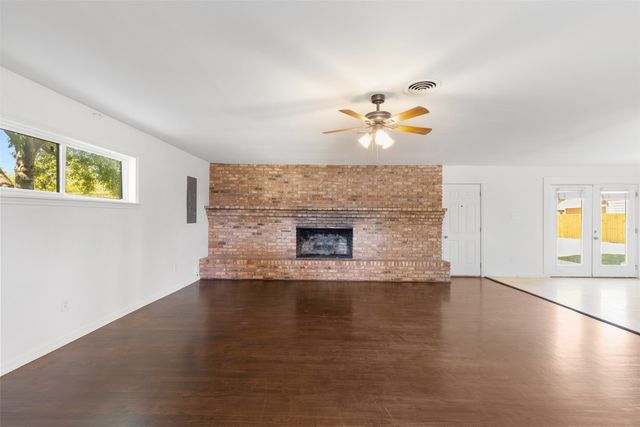 8619 Banff Drive, Dallas, TX 75243