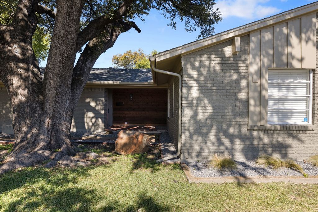 8619 Banff Drive, Dallas, TX 75243