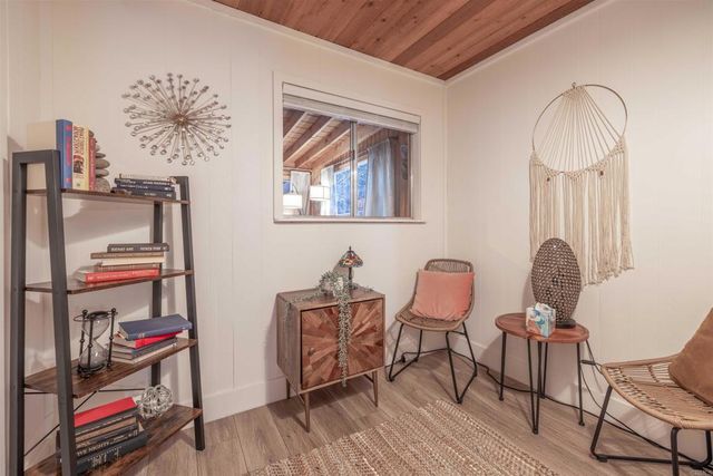 271 Leonard Ln, Sugarloaf, CA 92386