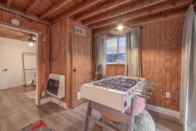 271 Leonard Ln, Sugarloaf, CA 92386