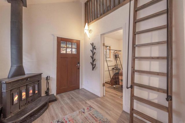 271 Leonard Ln, Sugarloaf, CA 92386