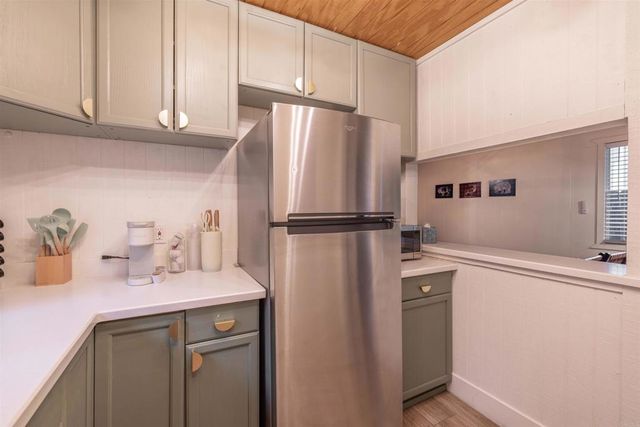 271 Leonard Ln, Sugarloaf, CA 92386