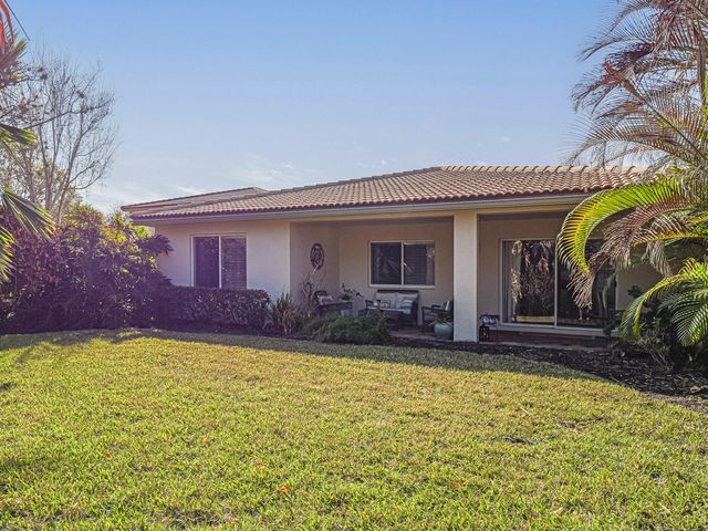 4528 56th Lane, Vero Beach, FL 32967