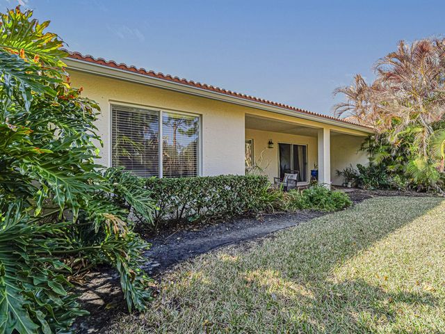 4528 56th Lane, Vero Beach, FL 32967