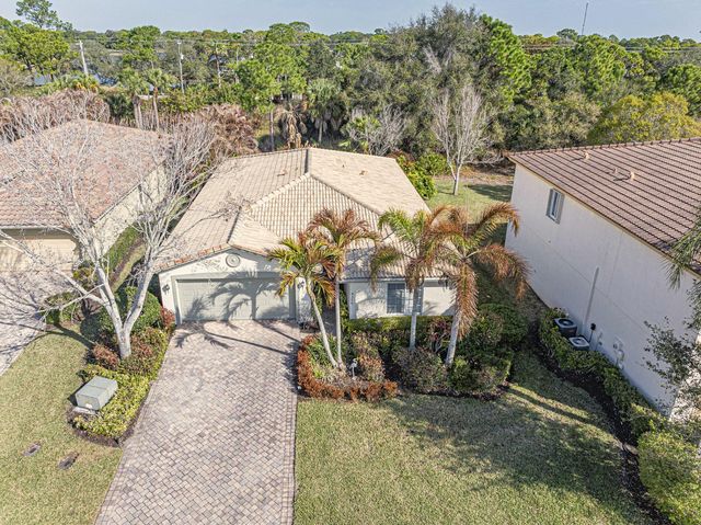 4528 56th Lane, Vero Beach, FL 32967