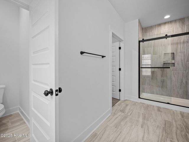 293 E Ivybridge Drive, Hubert, NC 28539