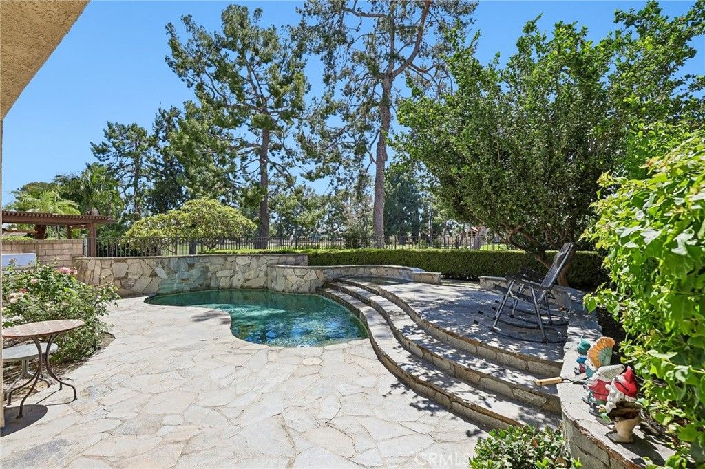 1215 Holt, Placentia, CA 92870 — exterior