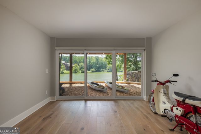 109 MAGNIFICENT Way, Cleveland, GA 30528