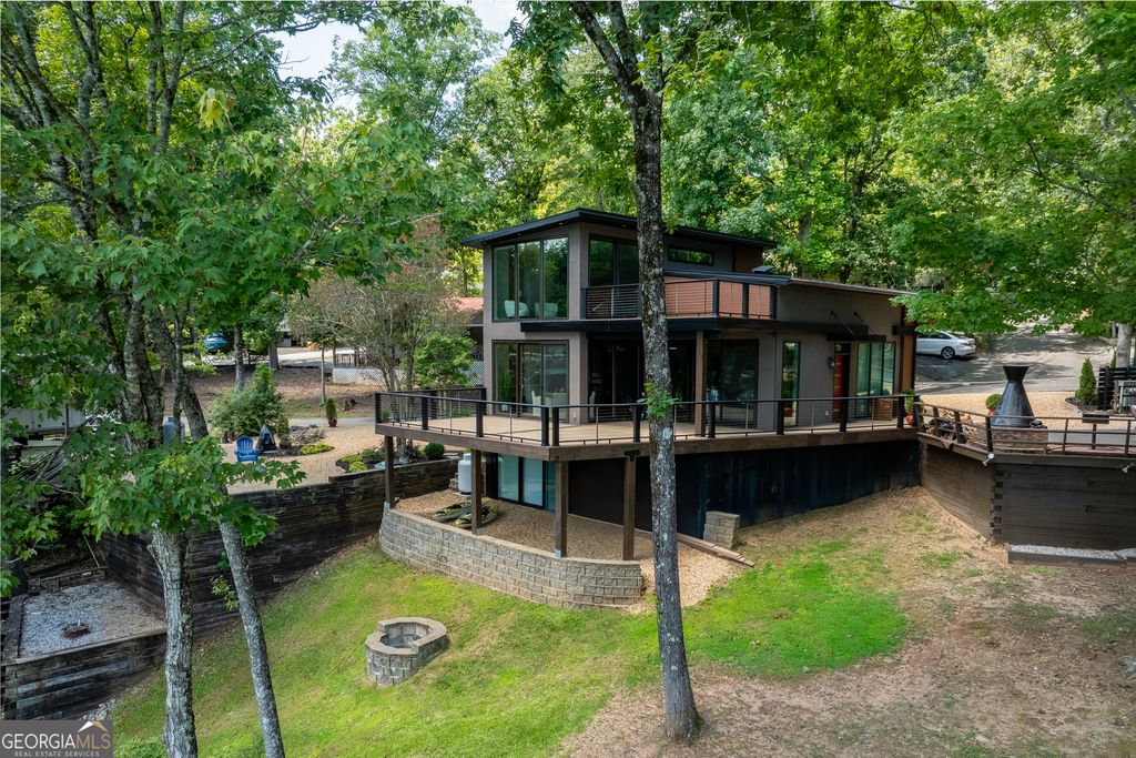 109 MAGNIFICENT Way, Cleveland, GA 30528