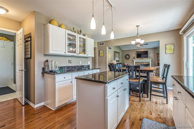 2116 Ore Creek Lane, Brighton, MI 48114