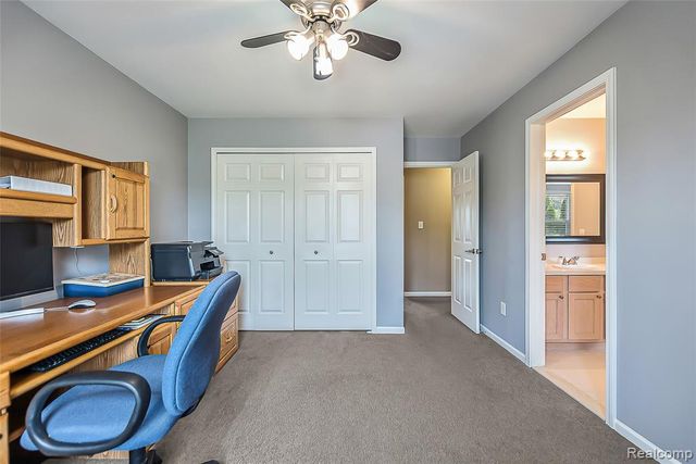 2116 Ore Creek Lane, Brighton, MI 48114