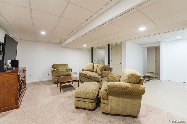 2116 Ore Creek Lane, Brighton, MI 48114