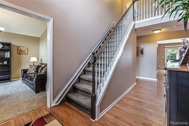 2116 Ore Creek Lane, Brighton, MI 48114