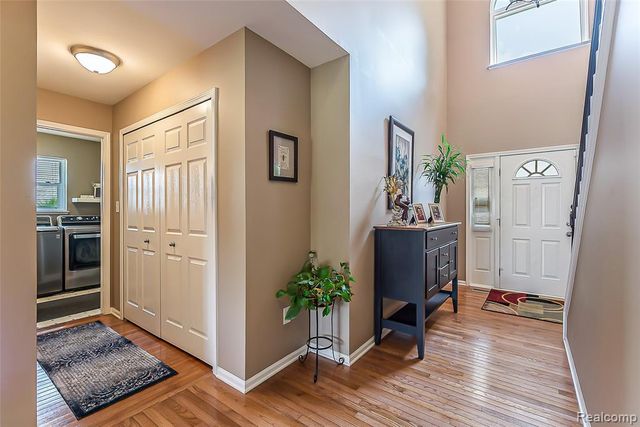 2116 Ore Creek Lane, Brighton, MI 48114