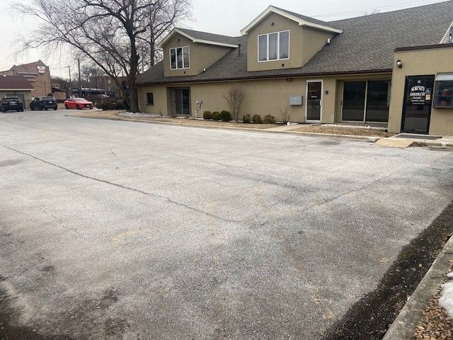 18216 Harwood Avenue, Homewood, IL 60430
