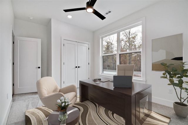 1 Hemel Lane, Bella Vista, AR 72714