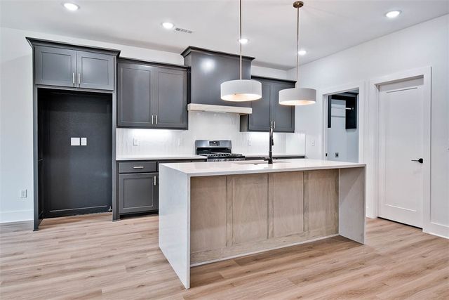 1 Hemel Lane, Bella Vista, AR 72714