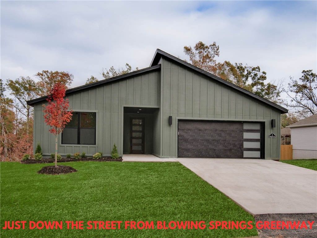 1 Hemel Lane, Bella Vista, AR 72714