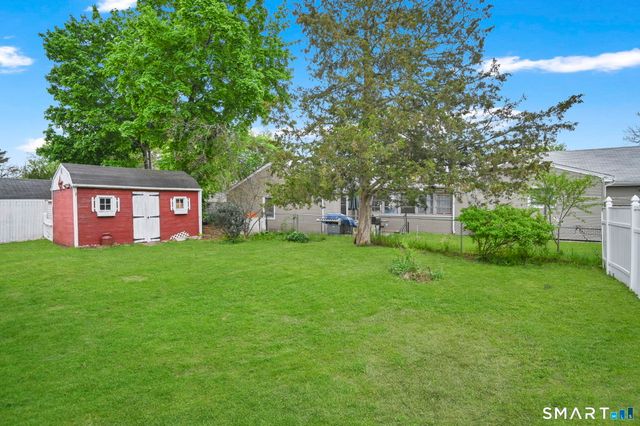 176 Hollister Drive, East Hartford, CT 06118