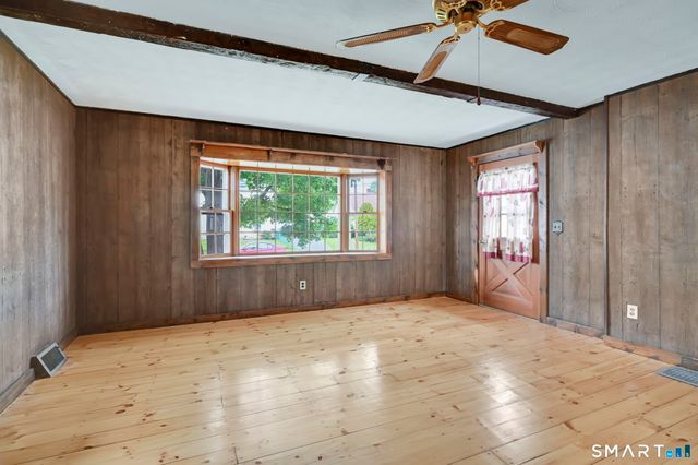 176 Hollister Drive, East Hartford, CT 06118