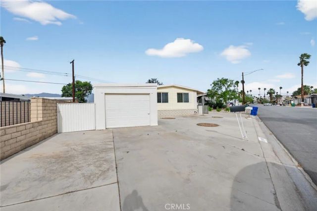 33183 Laura, Thousand Palms, CA 92276