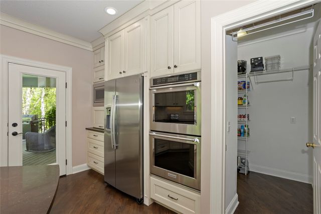 31755 Oakwood Lane, Waukee, IA 50263