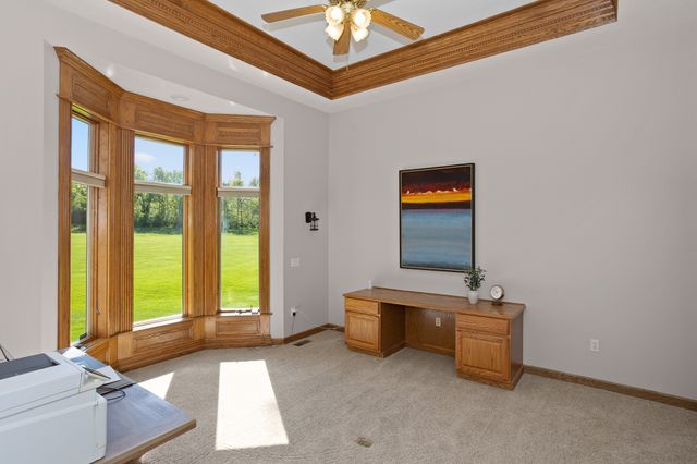 31755 Oakwood Lane, Waukee, IA 50263