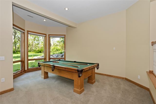 31755 Oakwood Lane, Waukee, IA 50263
