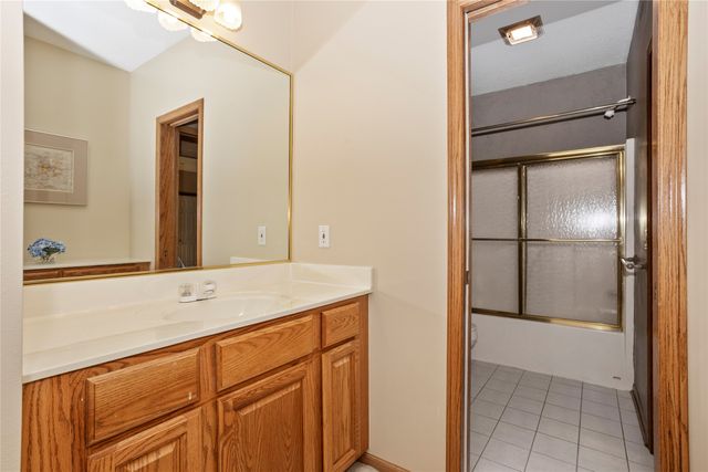 31755 Oakwood Lane, Waukee, IA 50263