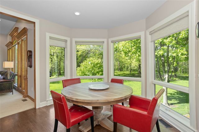 31755 Oakwood Lane, Waukee, IA 50263