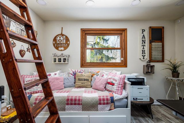 2235 Newman ROAD N, Mount Pleasant, WI 53406