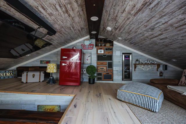 2235 Newman ROAD N, Mount Pleasant, WI 53406