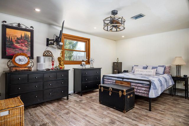 2235 Newman ROAD N, Mount Pleasant, WI 53406