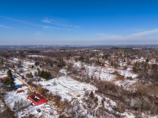 2235 Newman ROAD N, Mount Pleasant, WI 53406