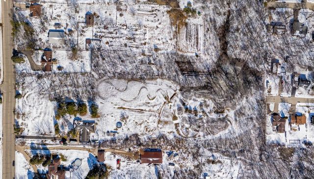 2235 Newman ROAD N, Mount Pleasant, WI 53406