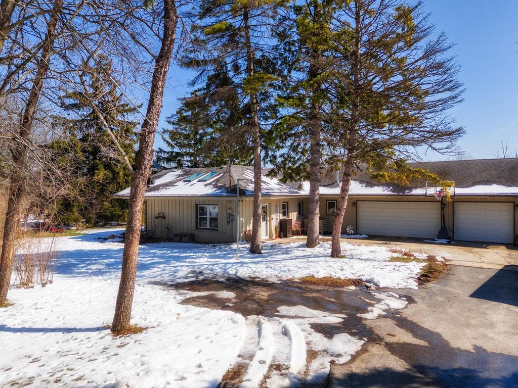 2235 Newman ROAD N, Mount Pleasant, WI 53406
