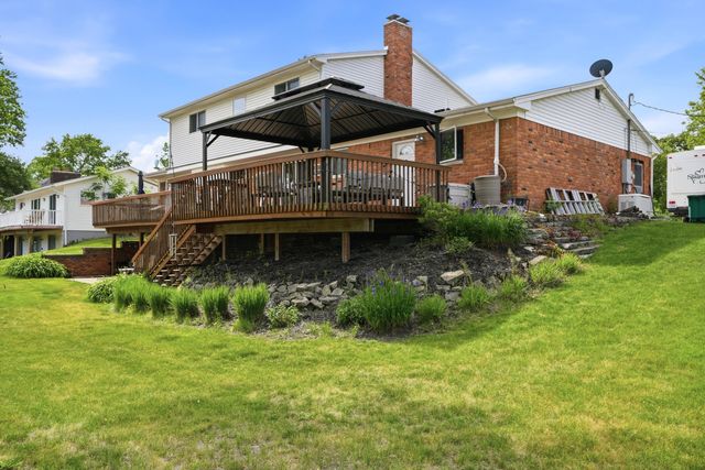 1888 Squaw Lagoon Drive, Oxford, MI 48371