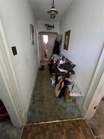840 N Florissant Road, Ferguson, MO 63135