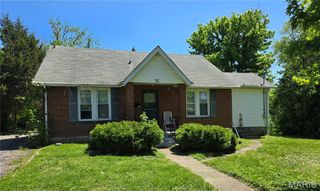 840 N Florissant Road, Ferguson, MO 63135