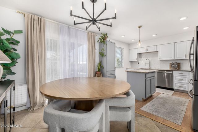 7902 E KIMSEY Lane, Scottsdale, AZ 85257