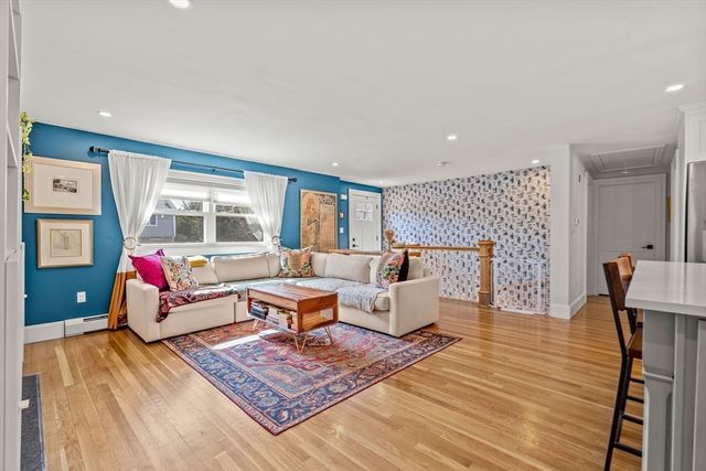 22 Shelton Rd, Swampscott, MA 01907