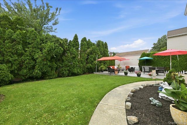 166 Beech Street, Floral Park, NY 11001